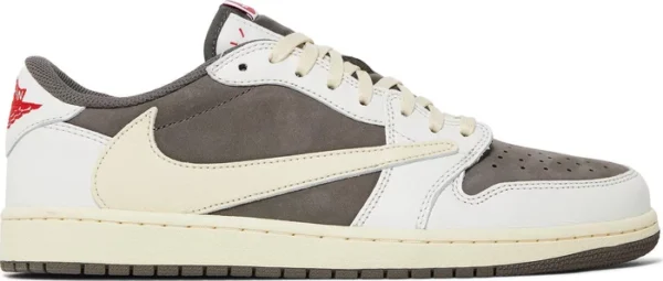 Travis Scott Retro 1 Low 'Reverse Mocha'