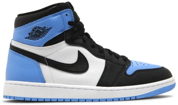 Air Jordan 1 Retro High 'UNC Toe'