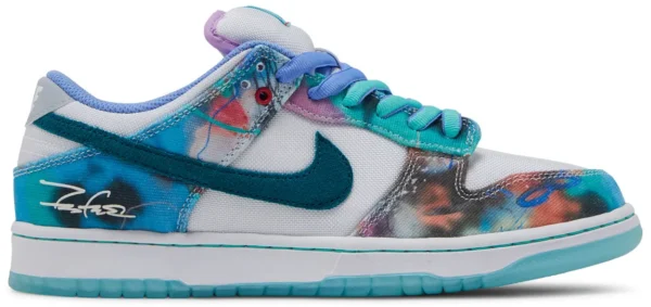 Futura Laboratories x Dunk Low SB