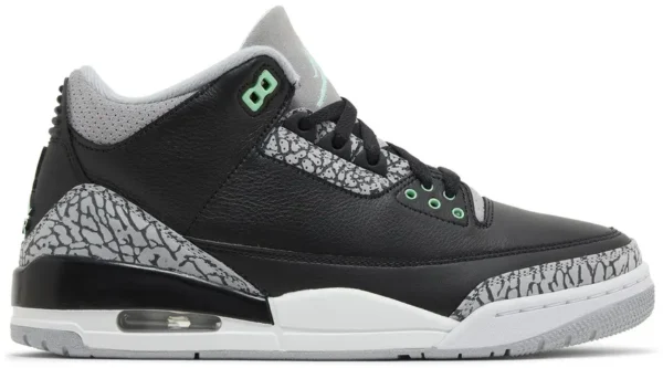 Air Jordan 3 Retro 'Green Glow'